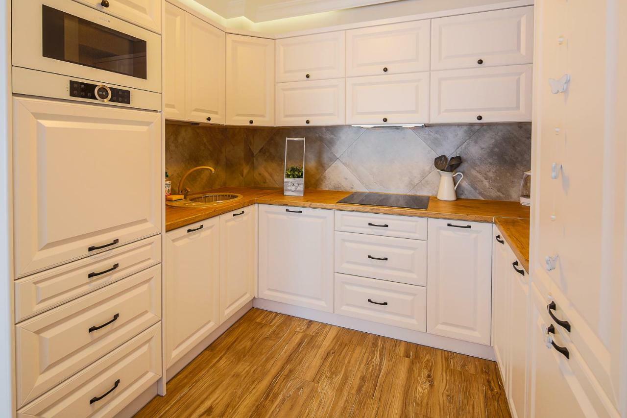 Apartament Paryski Miedzyzdroje Ngoại thất bức ảnh