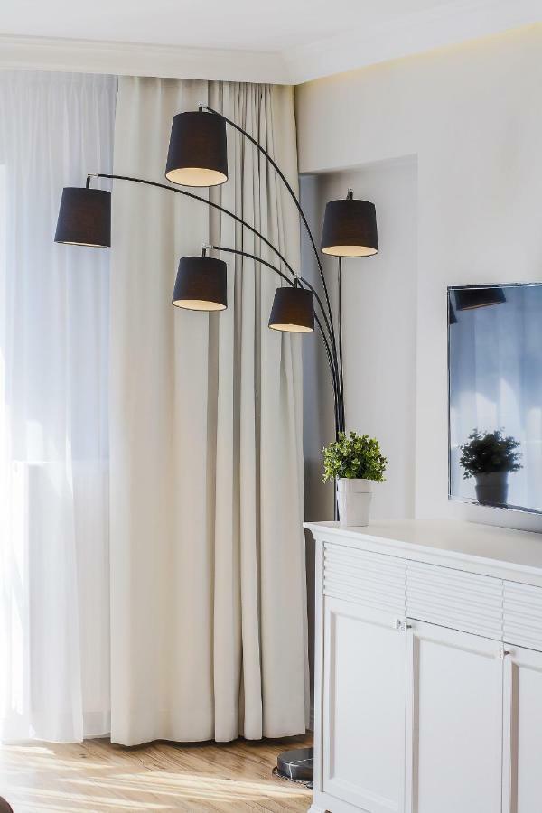 Apartament Paryski Miedzyzdroje Ngoại thất bức ảnh