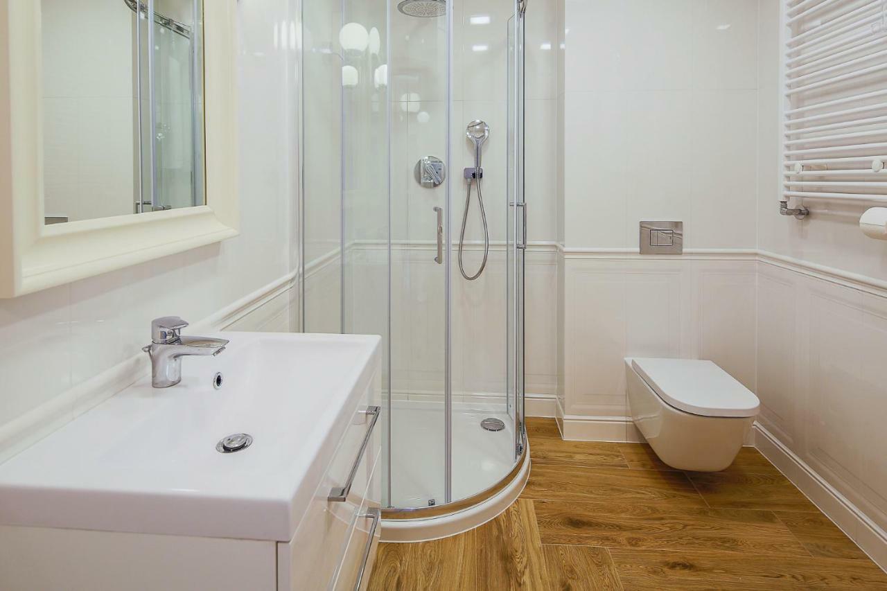 Apartament Paryski Miedzyzdroje Ngoại thất bức ảnh