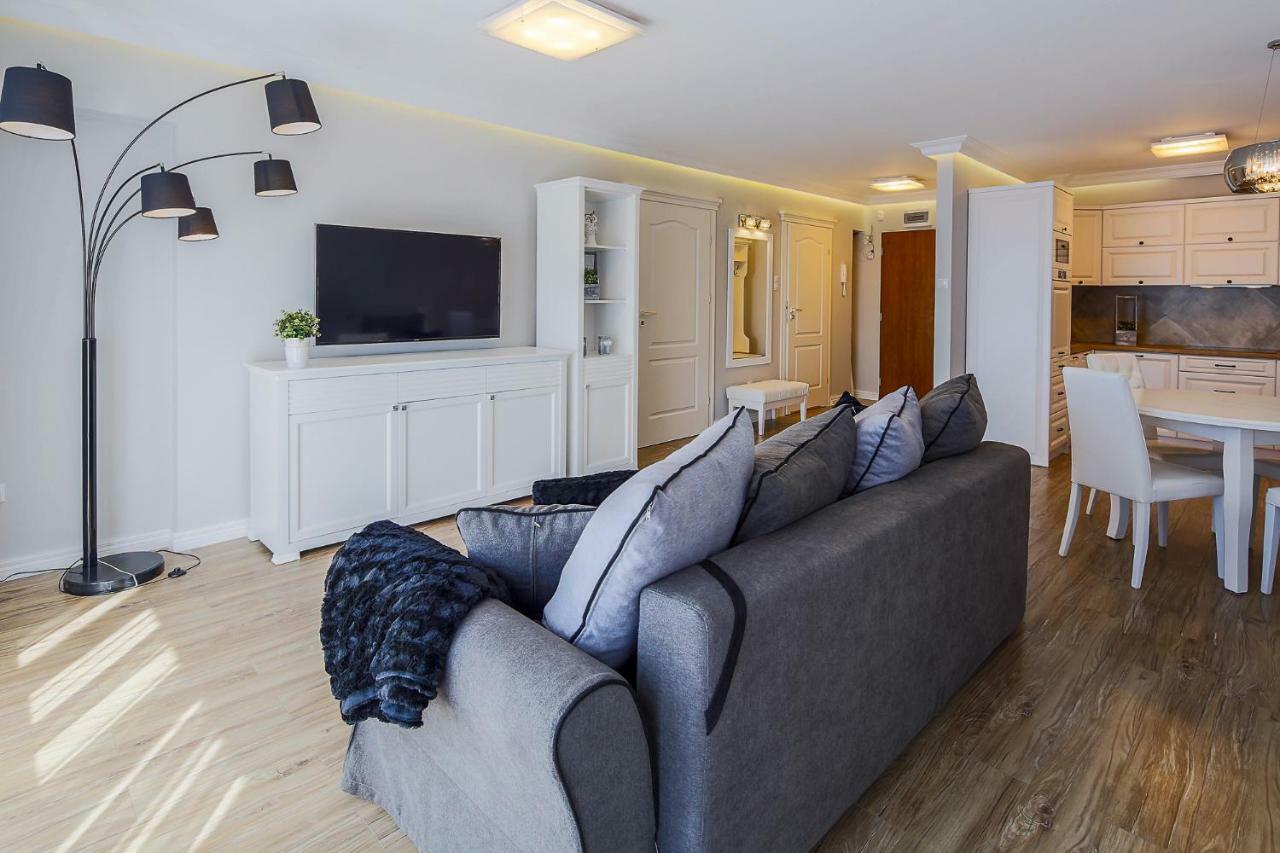 Apartament Paryski Miedzyzdroje Ngoại thất bức ảnh