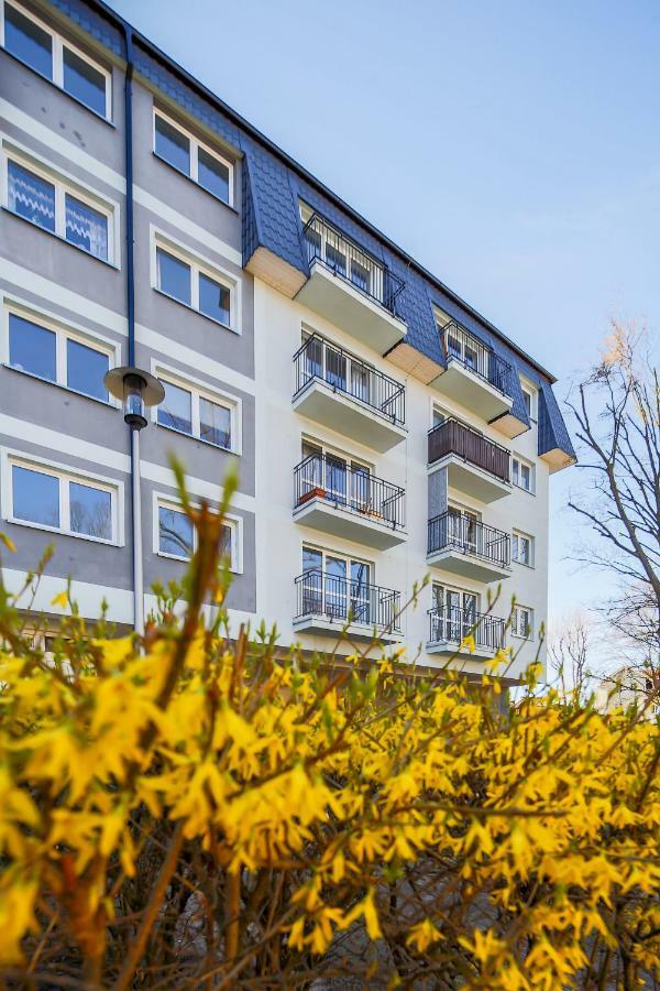 Apartament Paryski Miedzyzdroje Ngoại thất bức ảnh